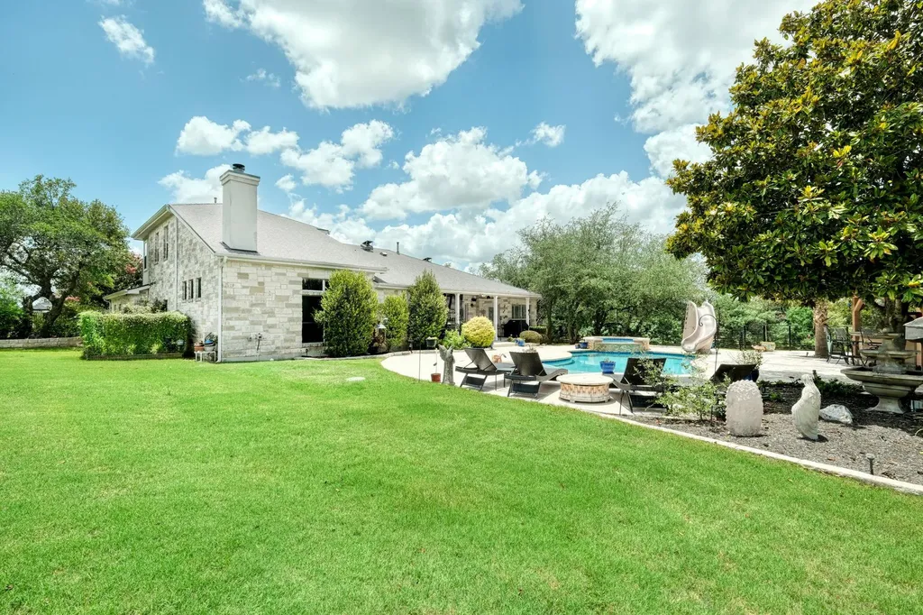 1601 Coronado Leander TX 78641