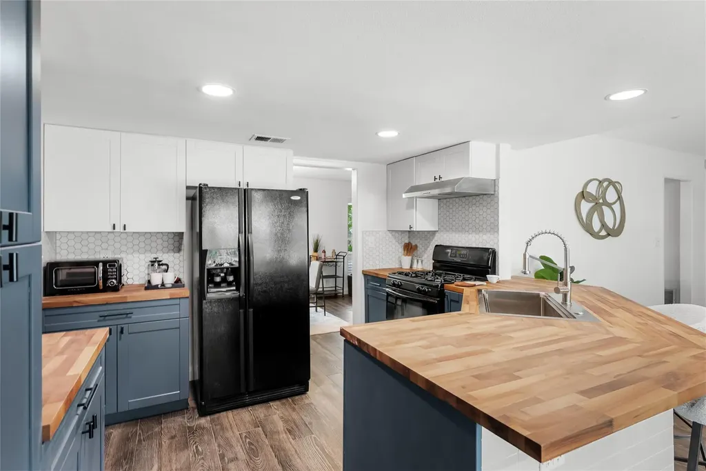 2408 Shiloh Drive Austin TX 78745