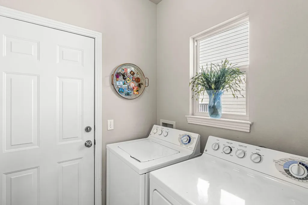 7716 Waldon Drive Austin TX 78750