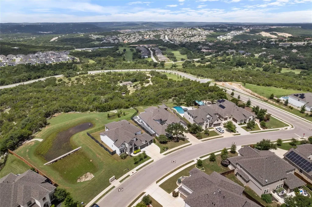 2717 Painted Sky Bend Leander TX 78641
