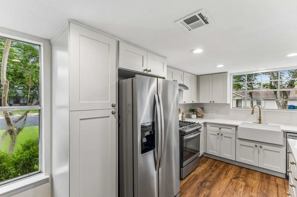 3609 Alexandria Drive Austin TX 78749