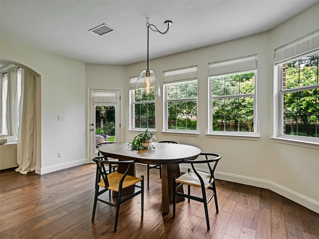 6708 Kiev Cove Austin TX 78739