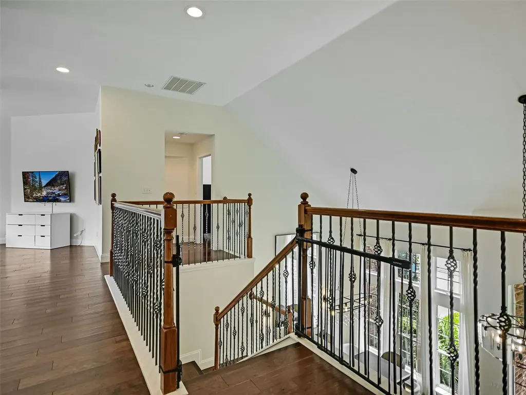 6708 Kiev Cove Austin TX 78739