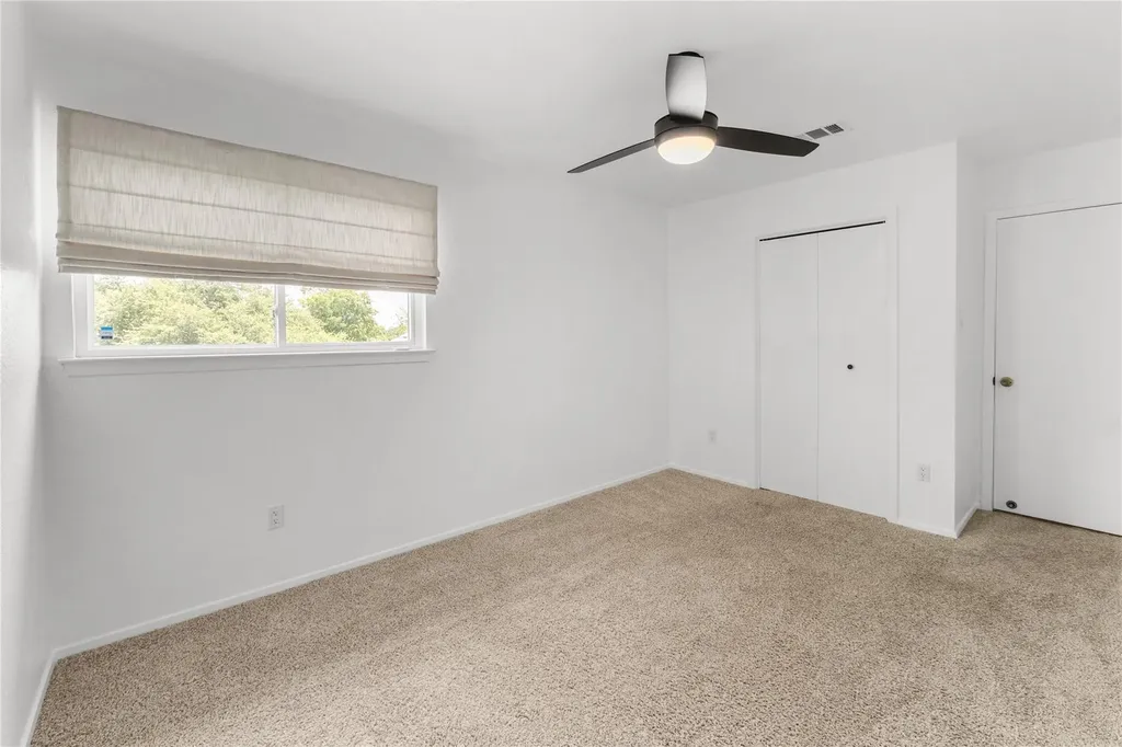 7602 Banpass Lane Austin TX 78736