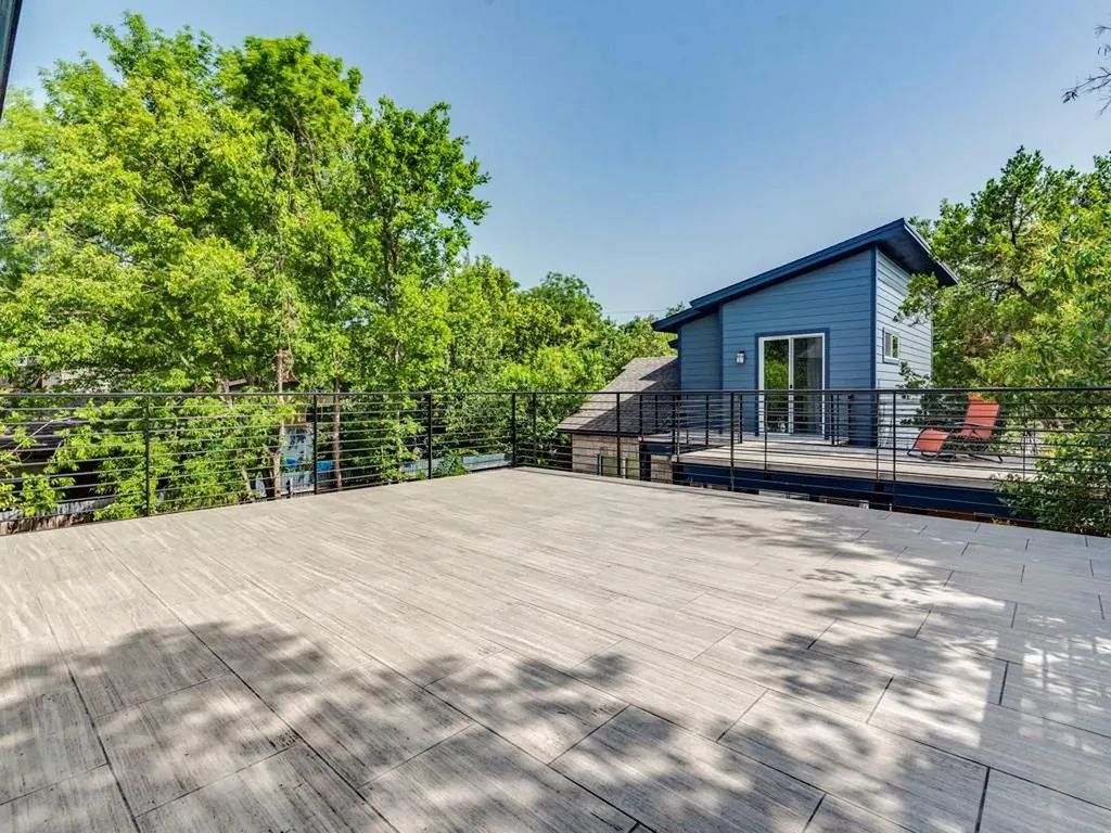406 Post Road Drive Austin TX 78704