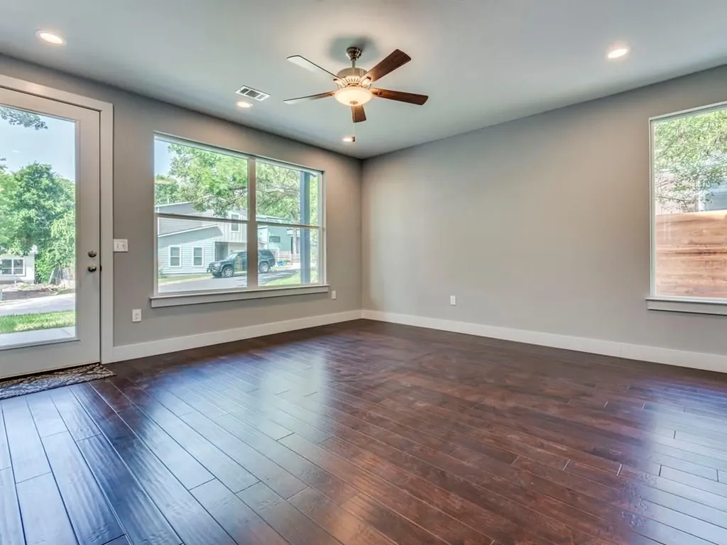 406 Post Road Drive Austin TX 78704