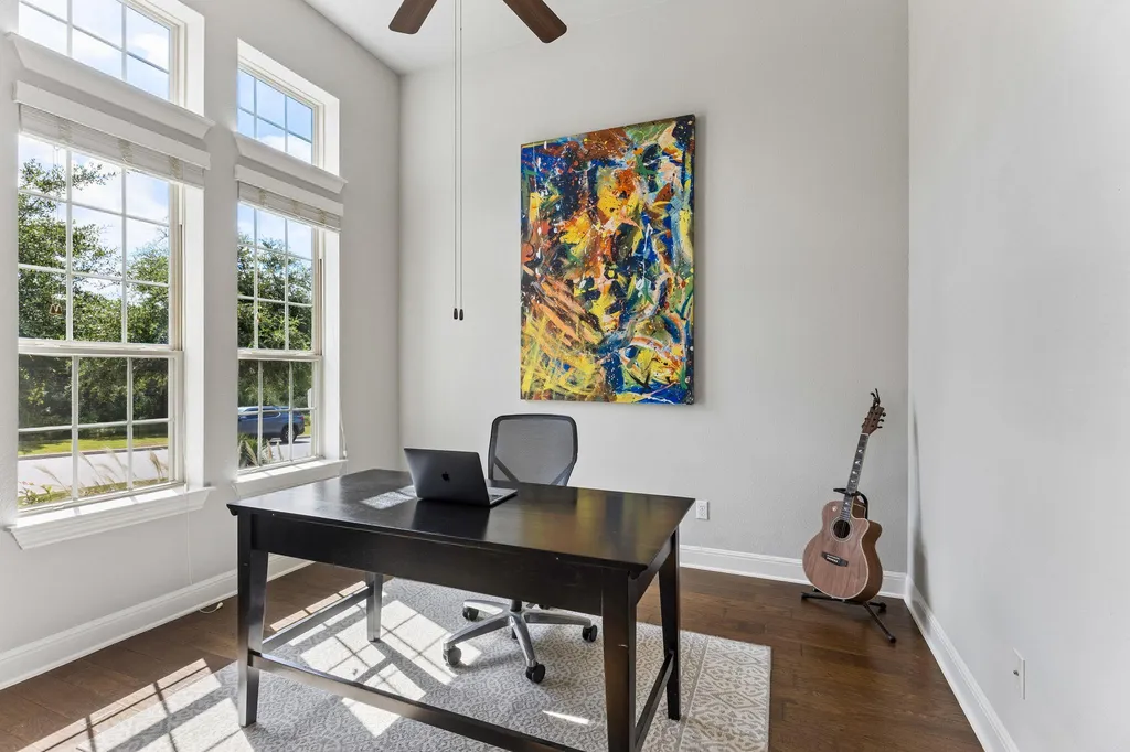 642 Jacksdaw Drive Austin TX 78737