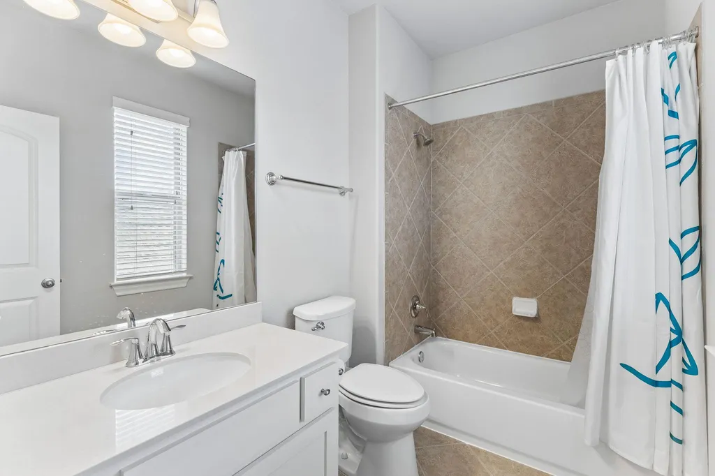 642 Jacksdaw Drive Austin TX 78737