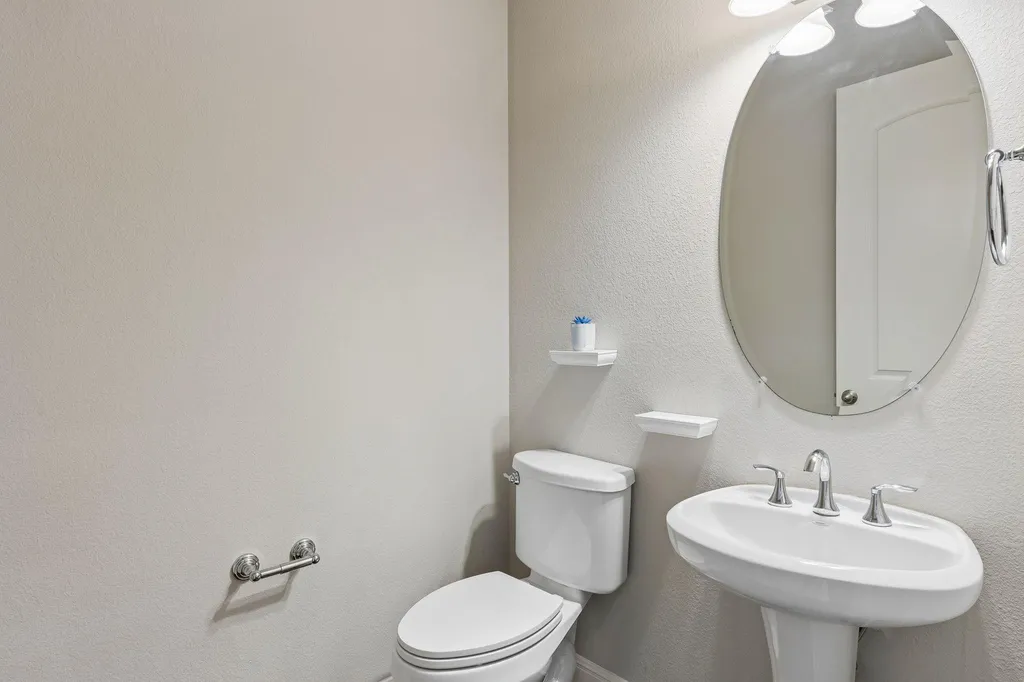 642 Jacksdaw Drive Austin TX 78737