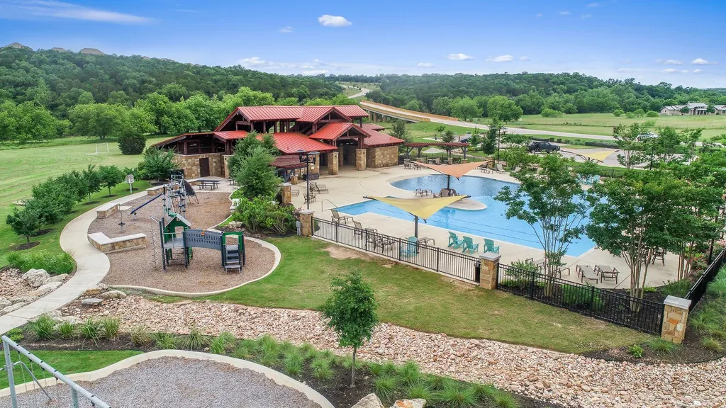 642 Jacksdaw Drive Austin TX 78737