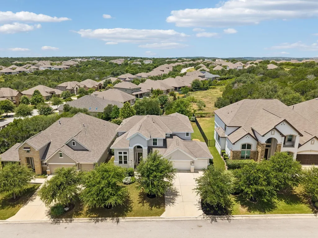 642 Jacksdaw Drive Austin TX 78737