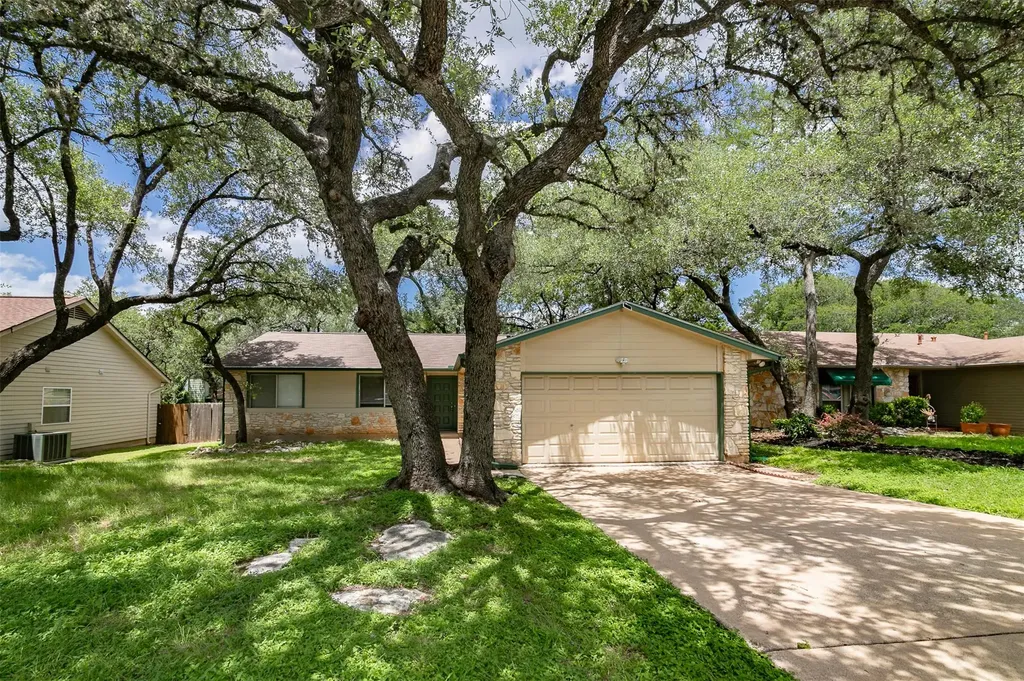 3312 Galesburg Drive Austin TX 78745