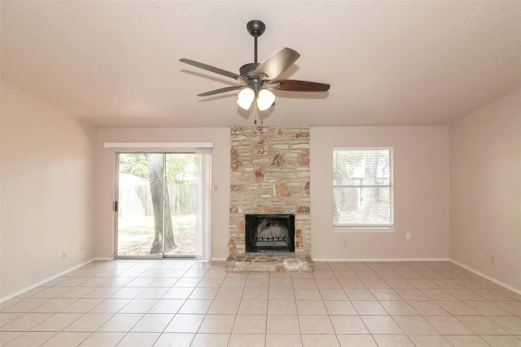 3312 Galesburg Drive Austin TX 78745