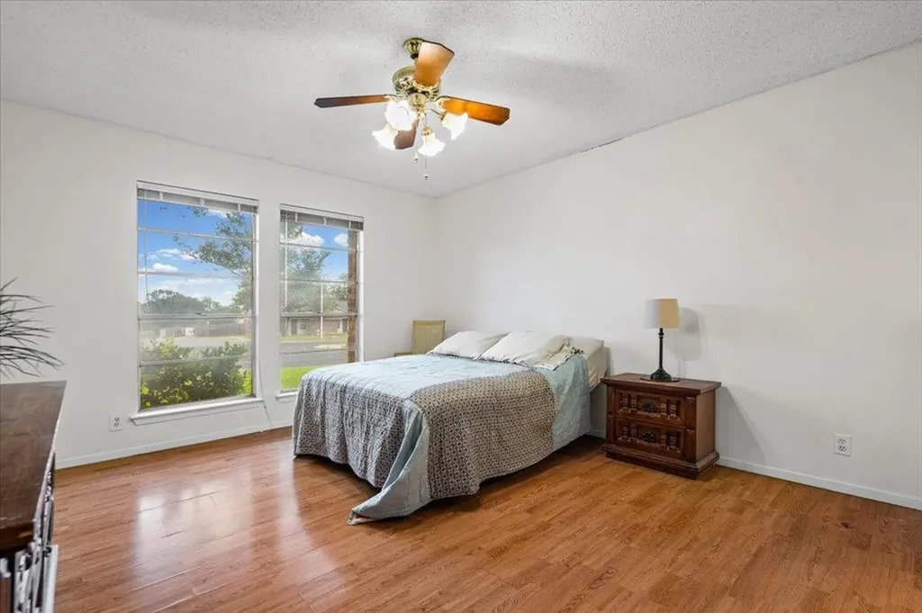 1617 W Braker Lane Austin TX 78758