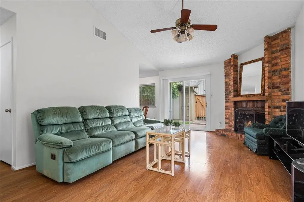 1617 W Braker Lane Austin TX 78758