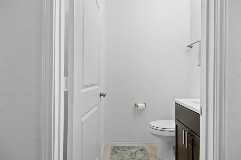 6809 Ellsworth Walk Austin TX 78724