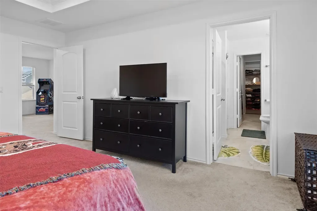6809 Ellsworth Walk Austin TX 78724