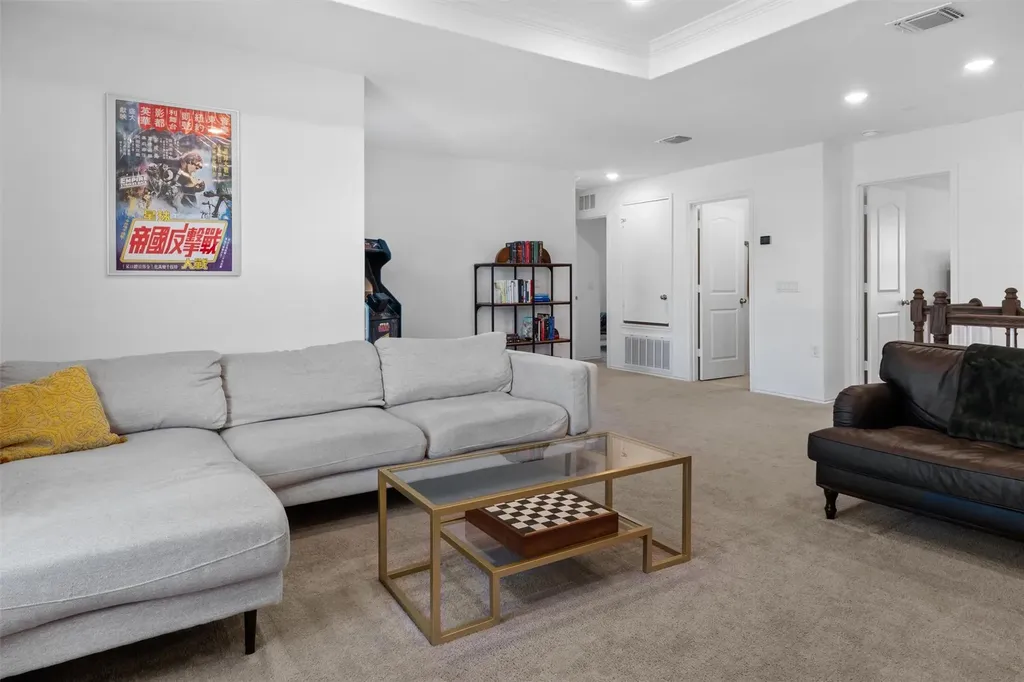 6809 Ellsworth Walk Austin TX 78724