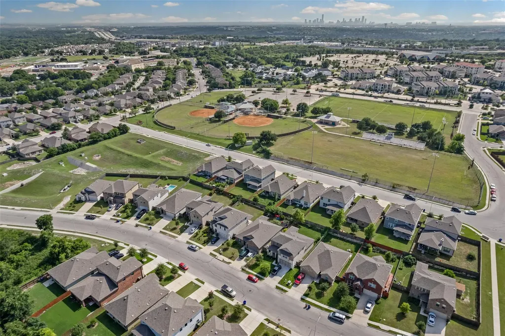 5124 Lazy Court Drive Austin TX 78724