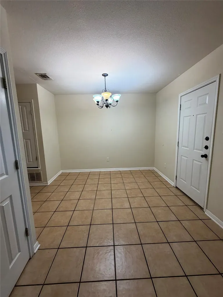 3907 Edgefield Street Killeen TX 76549