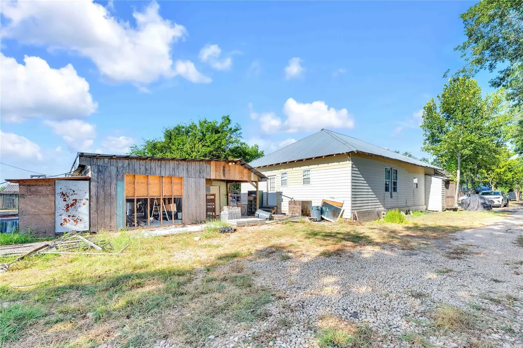 20235 Engelmann Lane Manor TX 78653