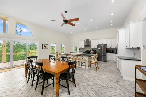 493 Cottletown Road Smithville TX 78957