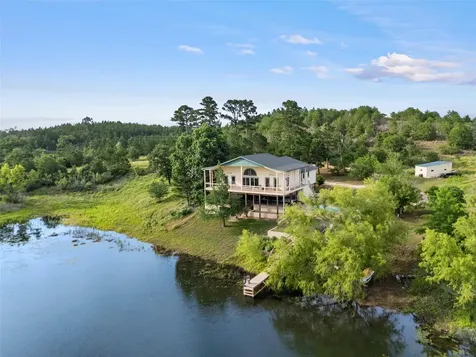 493 Cottletown Road Smithville TX 78957