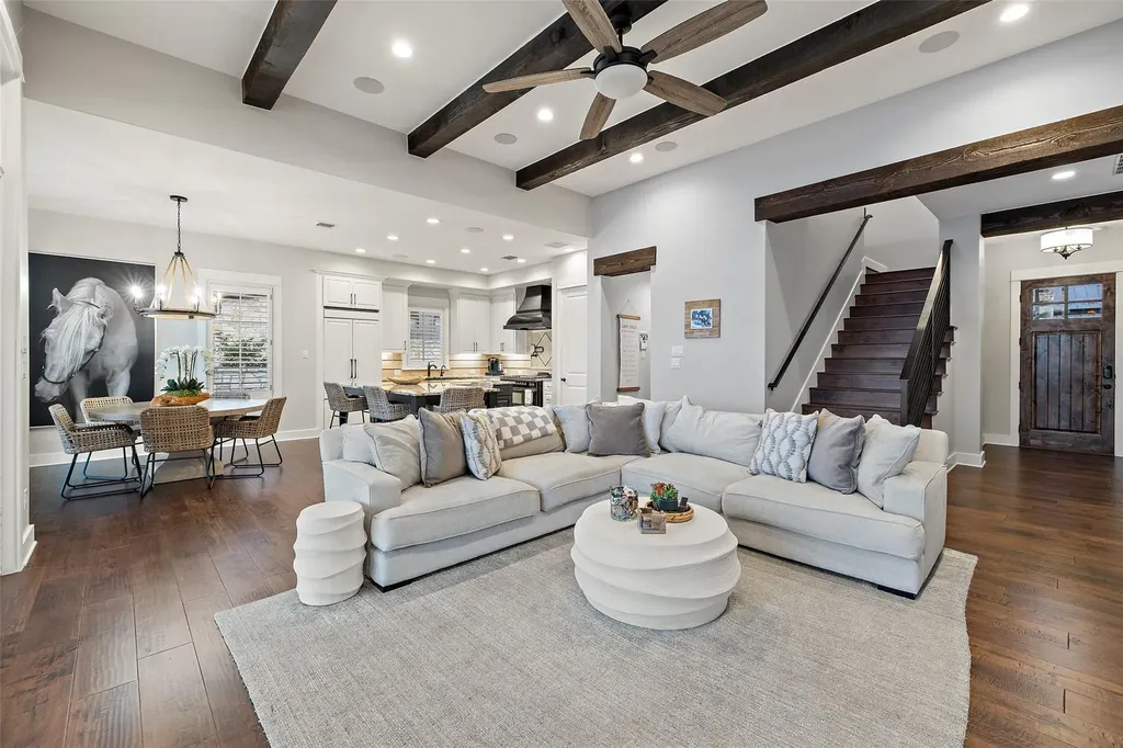 19408 Los Alamitos Lane Spicewood TX 78669