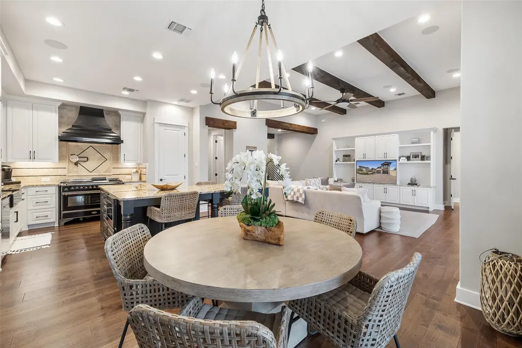 19408 Los Alamitos Lane Spicewood TX 78669