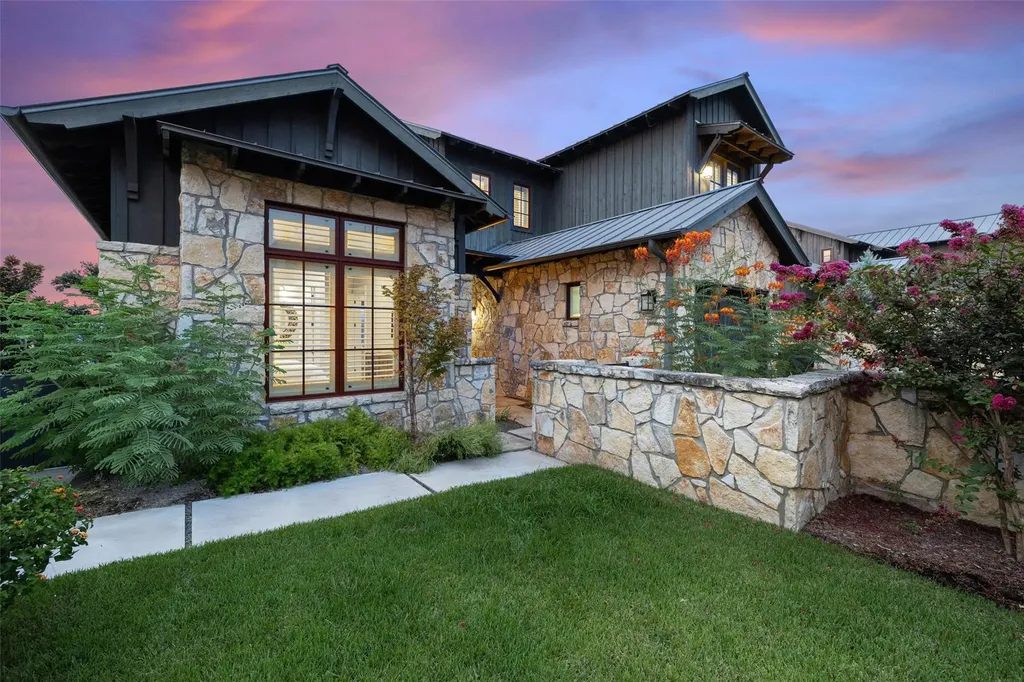 19408 Los Alamitos Lane Spicewood TX 78669