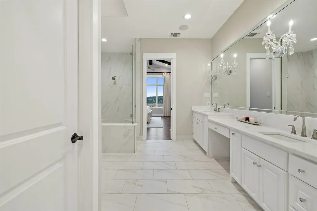 19408 Los Alamitos Lane Spicewood TX 78669