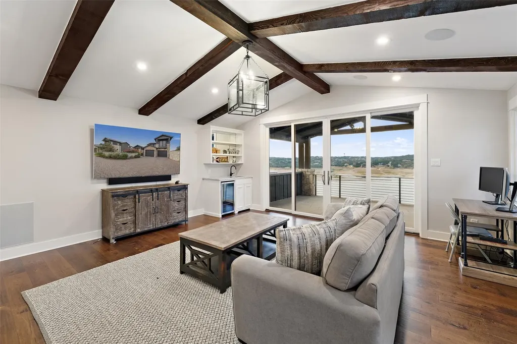 19408 Los Alamitos Lane Spicewood TX 78669