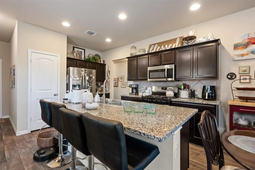 3301 Tilmon Lane Austin TX 78725