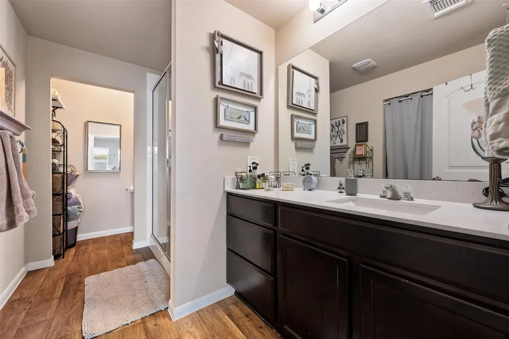 3301 Tilmon Lane Austin TX 78725