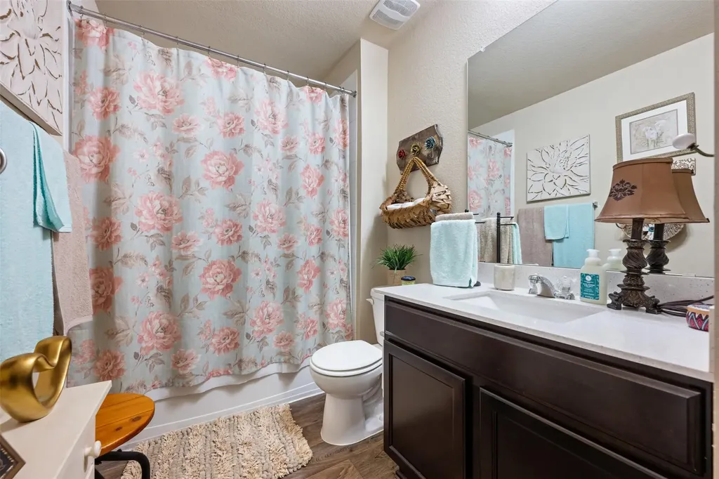 3301 Tilmon Lane Austin TX 78725