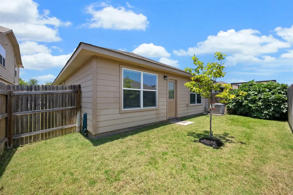 3301 Tilmon Lane Austin TX 78725