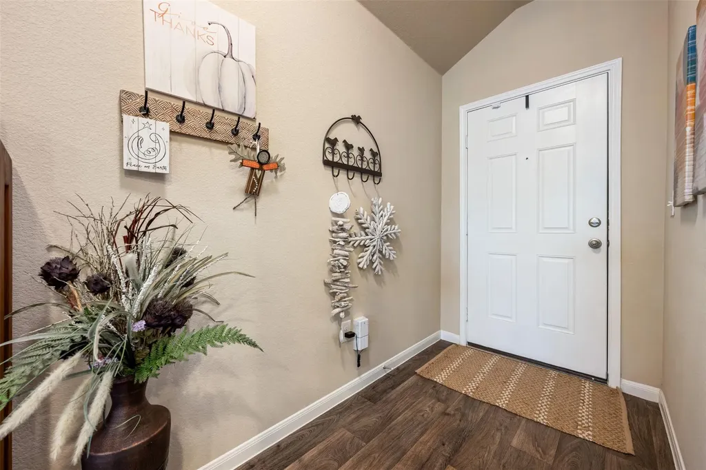 3301 Tilmon Lane Austin TX 78725