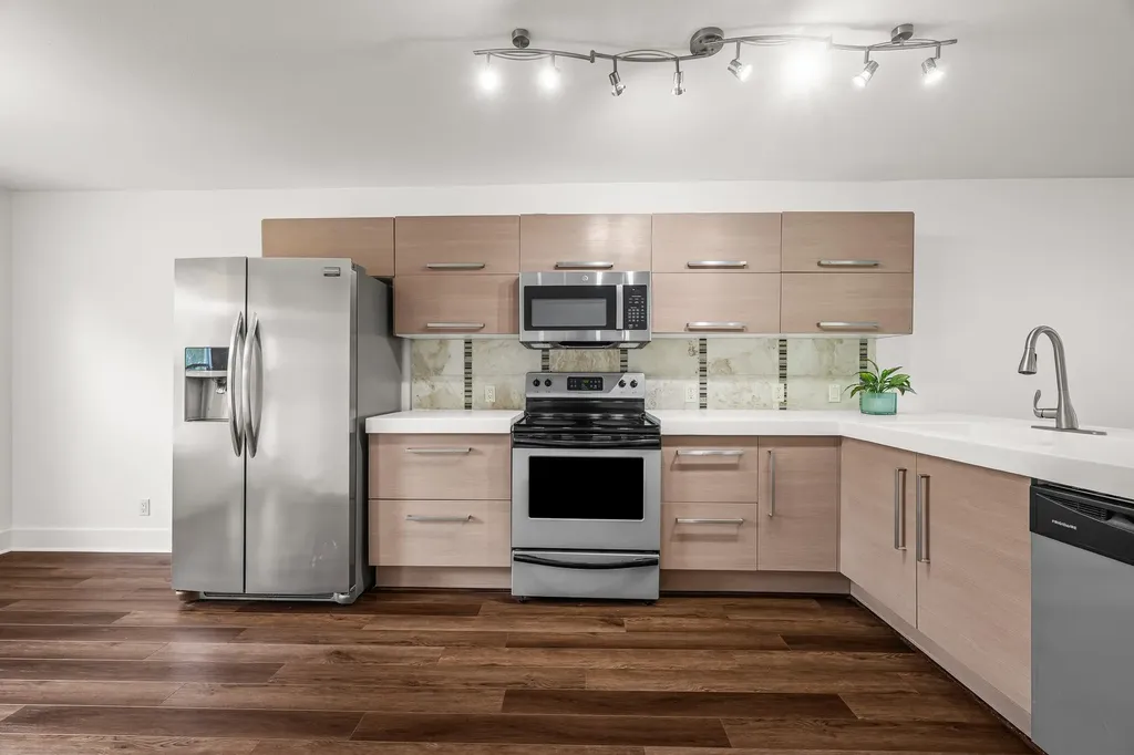 1101 Grove Boulevard Austin TX 78741