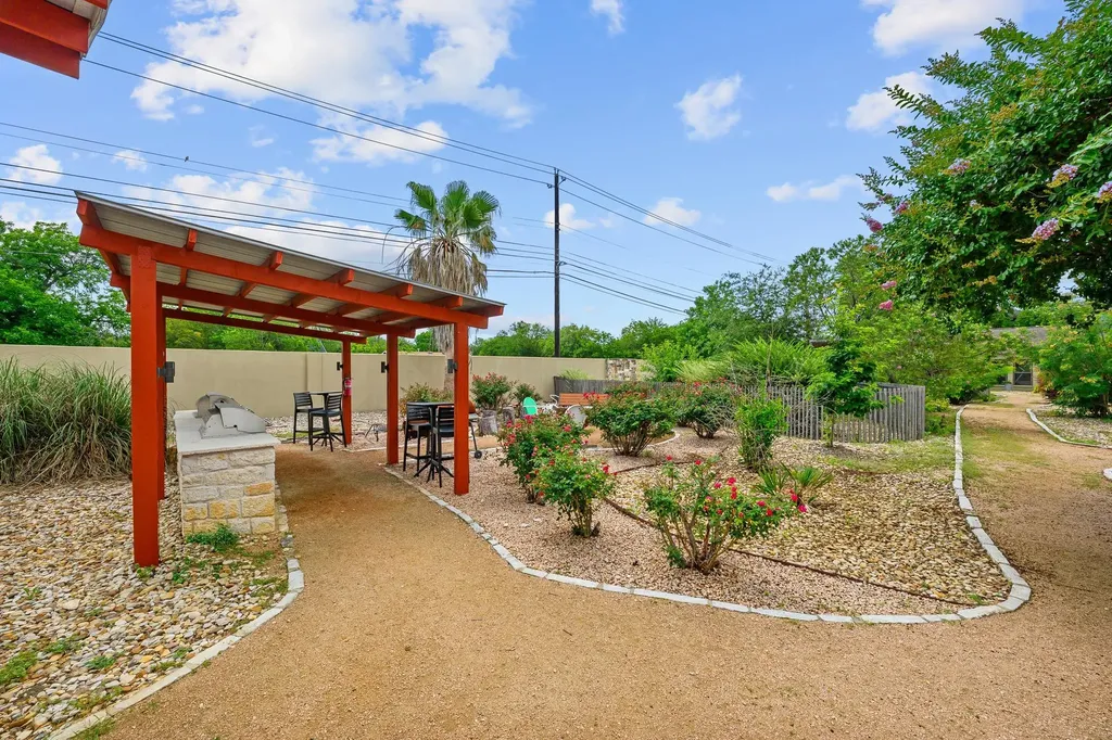 1101 Grove Boulevard Austin TX 78741