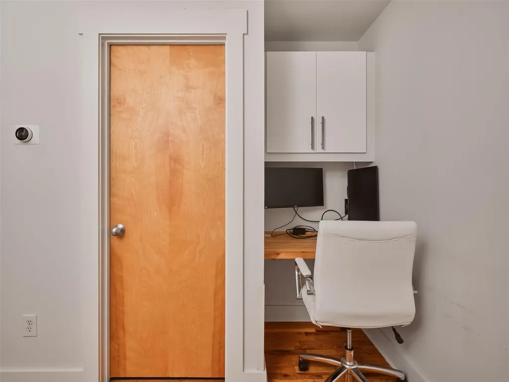 2002 E 13th Street Austin TX 78702