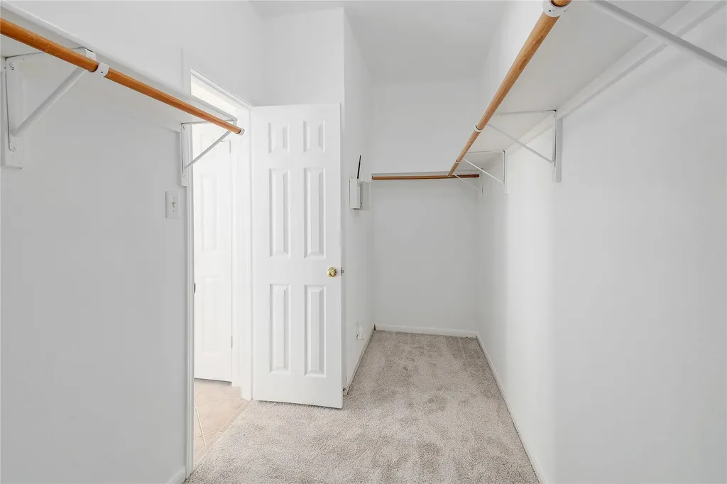 13401 Lamplight Village Avenue Austin TX 78727