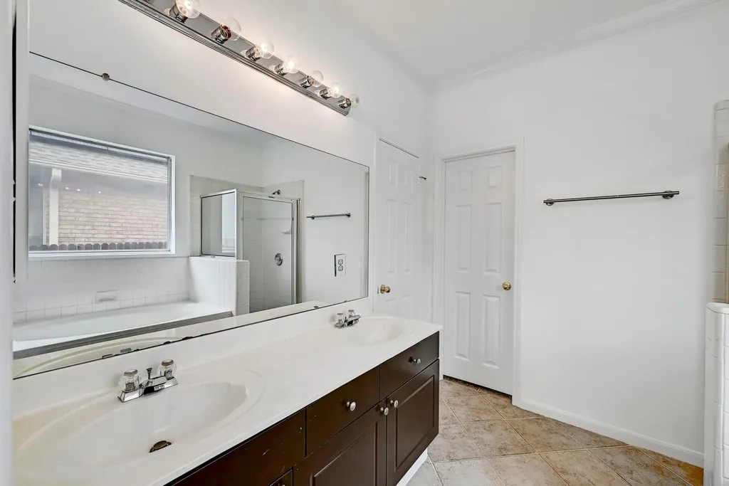13401 Lamplight Village Avenue Austin TX 78727