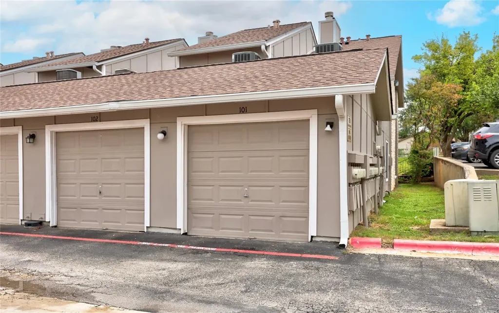 1750 Timber Ridge Road Austin TX 78741