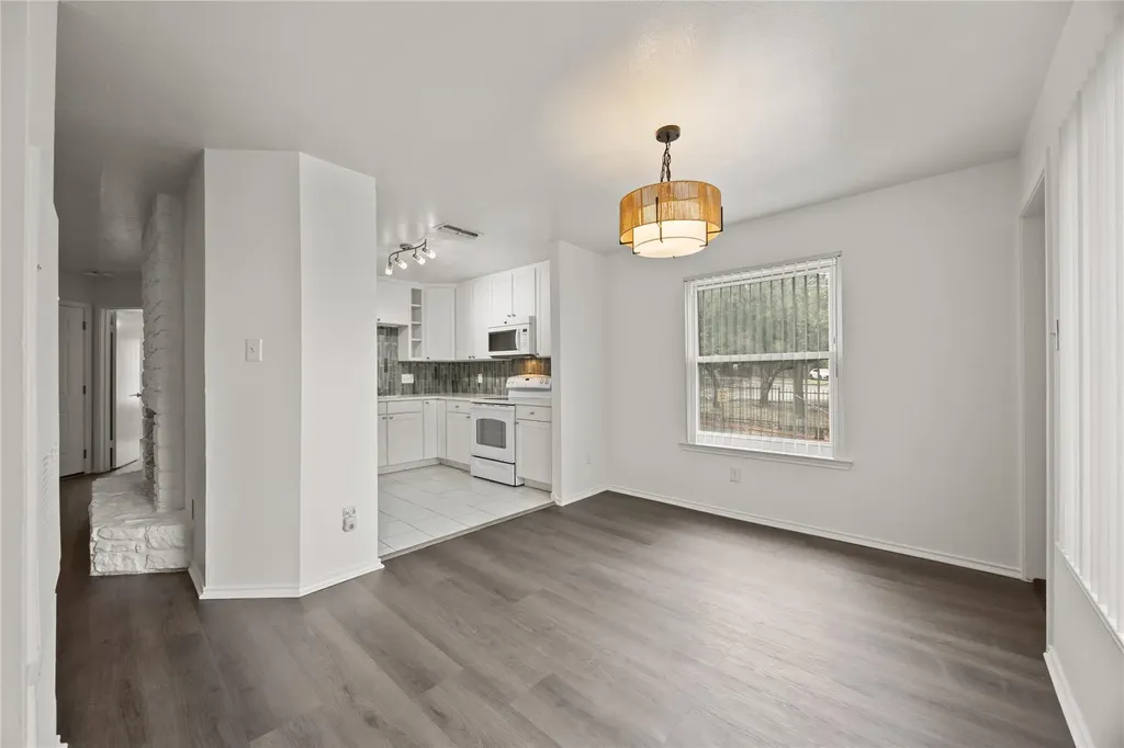 1750 Timber Ridge Road Austin TX 78741