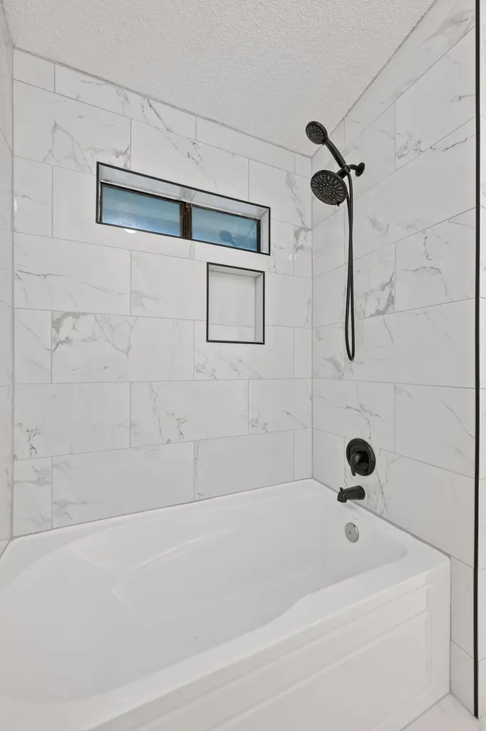 811 Silcantu Drive Austin TX 78748