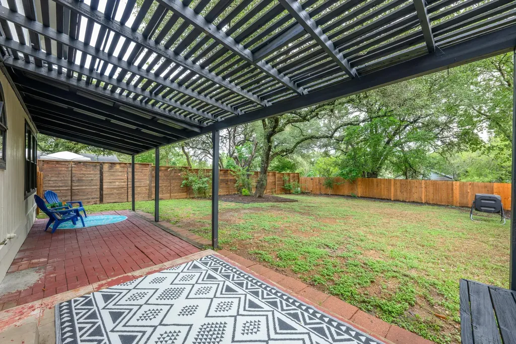 811 Silcantu Drive Austin TX 78748