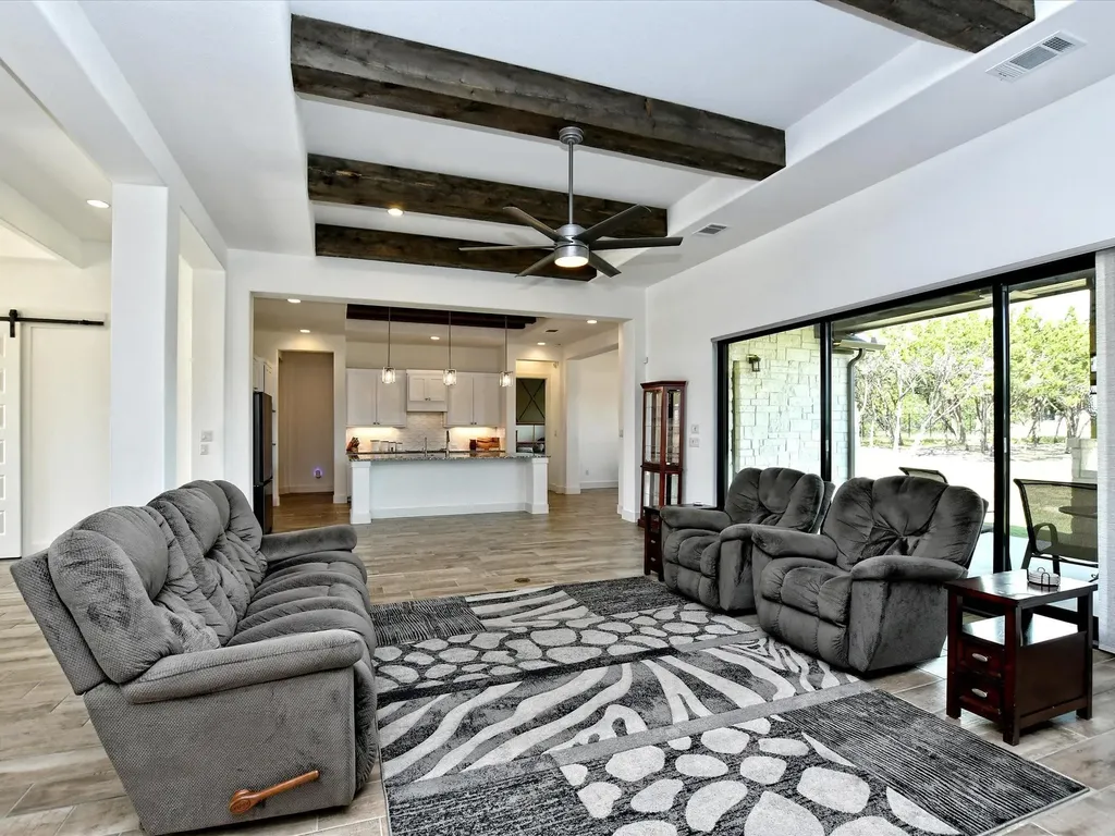 113 Tesoro Perdido Cove Liberty Hill TX 78642