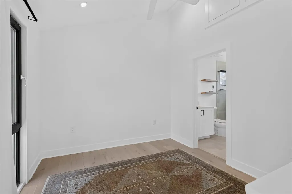 1816 Adina Street Austin TX 78721