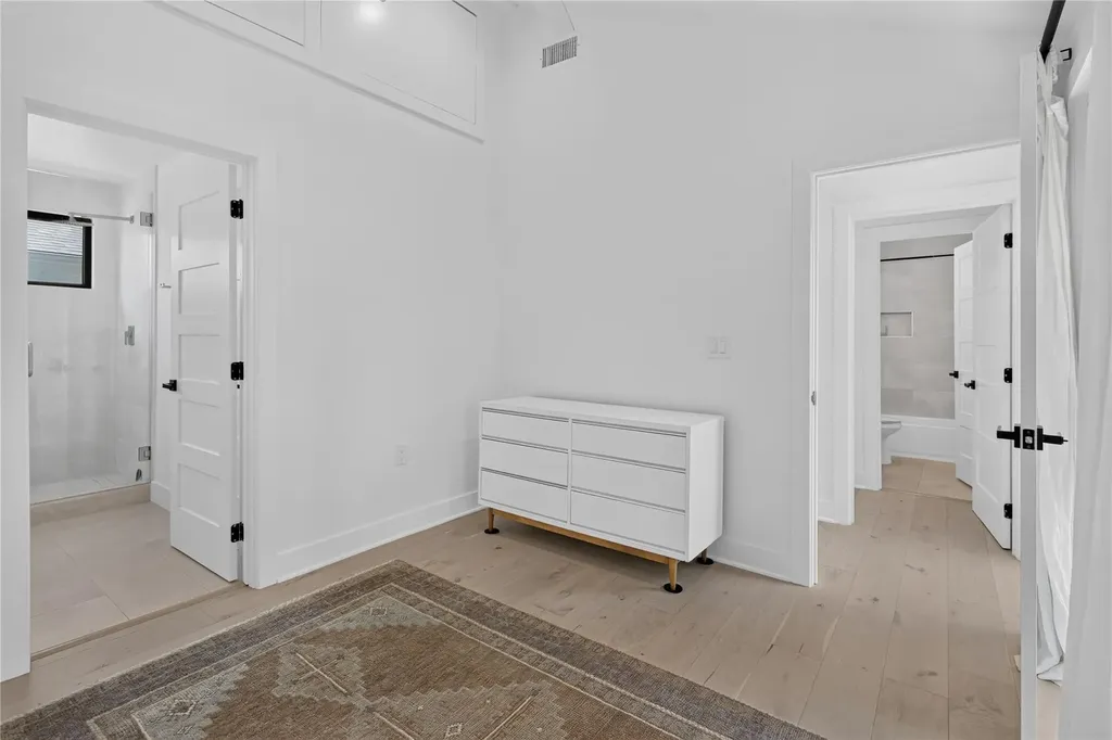 1816 Adina Street Austin TX 78721