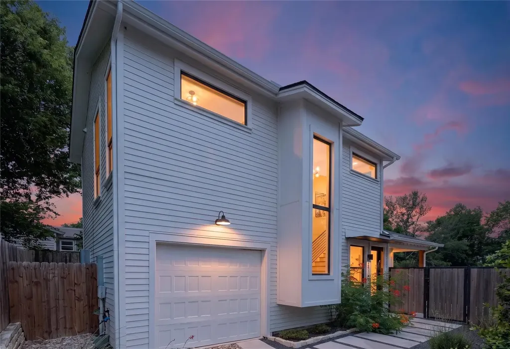 1816 Adina Street Austin TX 78721